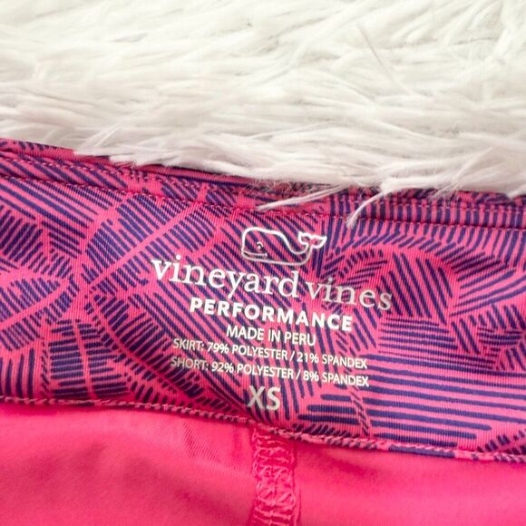 Women Vineyards Vines Linear Tropic Golf Skort Pink and Purple Extra Small - Picture 5 of 8